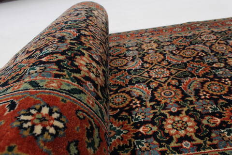 Herati Green Runner Hand Knotted 26 X 511  Area Rug 250-25797 Image 3