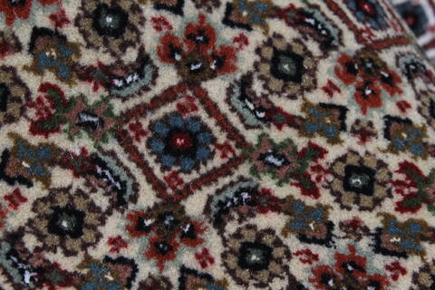 Mahi Beige Hand Knotted 87 X 119  Area Rug 250-25809 Image 5