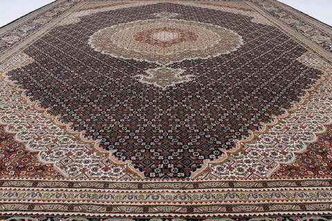 Mahi Black Hand Knotted 82 X 114  Area Rug 250-25824 Image 1