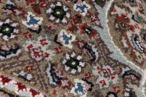 Mahi Black Hand Knotted 82 X 114  Area Rug 250-25824 Image 6