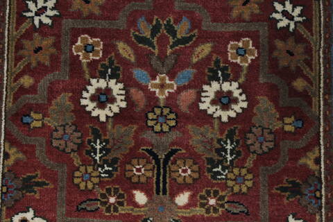 Semnan Beige Runner Hand Knotted 20 X 510  Area Rug 250-25891 Image 3