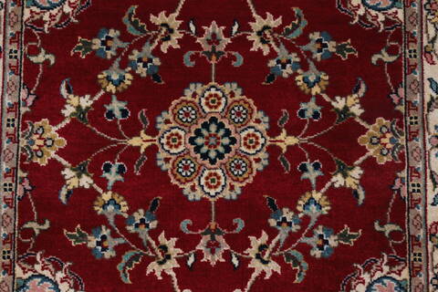 Kashan Beige Runner Hand Knotted 26 X 61  Area Rug 250-25906 Image 2