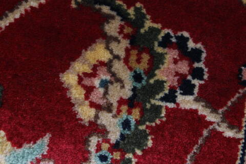 Kashan Beige Runner Hand Knotted 26 X 61  Area Rug 250-25906 Image 6