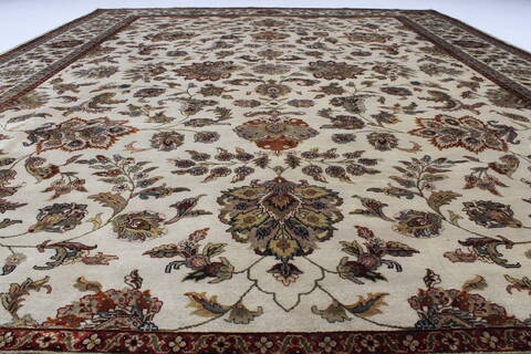 Kashan Beige Hand Knotted 90 X 124  Area Rug 250-25947 Image 1