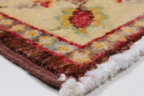 Pishavar Beige Runner Hand Knotted 21 X 50  Area Rug 250-26018 Image 5
