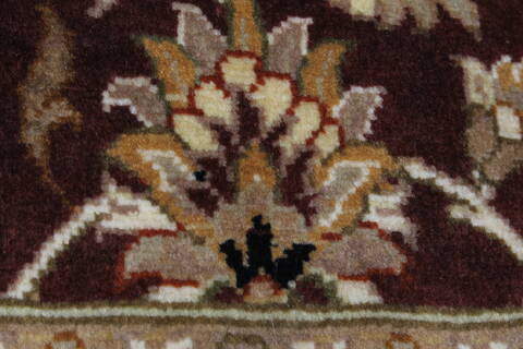 Tabriz Beige Hand Knotted 90 X 1110  Area Rug 250-26075 Image 8
