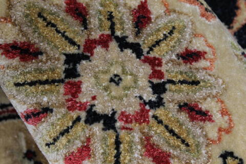 Tabriz Beige Hand Knotted 91 X 119  Area Rug 250-26076 Image 11