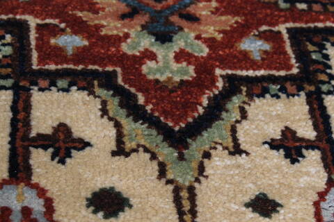 Serapi Beige Runner Hand Knotted 26 X 61  Area Rug 250-26110 Image 6
