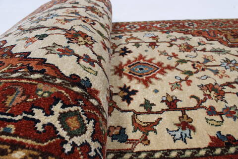 Serapi Beige Runner Hand Knotted 26 X 61  Area Rug 250-26110 Image 9