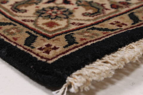 Herati Beige Hand Knotted 28 X 61  Area Rug 250-26172 Image 5
