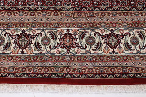 Herati Red Hand Knotted 81 X 114  Area Rug 250-26174 Image 3