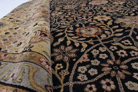 Kashan Beige Hand Knotted 811 X 123  Area Rug 250-26189 Image 1
