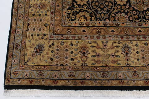 Kashan Beige Hand Knotted 811 X 123  Area Rug 250-26189 Image 6
