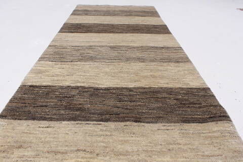 Gabbeh Grey Runner Hand Knotted 25 X 66  Area Rug 250-26208 Image 4