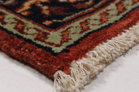 Serapi Red Runner Hand Knotted 25 X 60  Area Rug 250-26214 Image 4