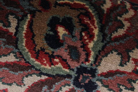 Tabriz Red Runner Hand Knotted 28 X 60  Area Rug 250-26216 Image 9