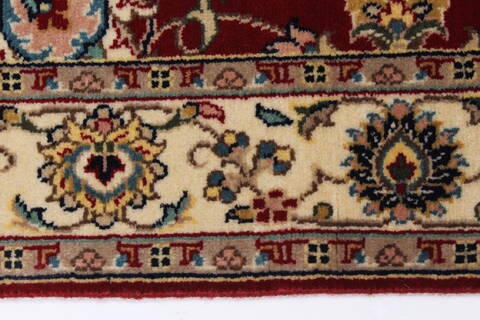 Isfahan Red Runner Hand Knotted 26 X 511  Area Rug 250-26217 Image 4