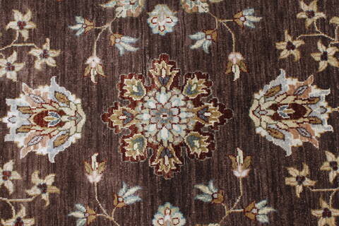 Pishavar Beige Round Hand Knotted 80 X 80  Area Rug 250-26249 Image 3