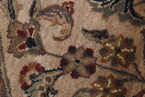 Kashmar Beige Round Hand Knotted 81 X 81  Area Rug 250-26252 Image 9