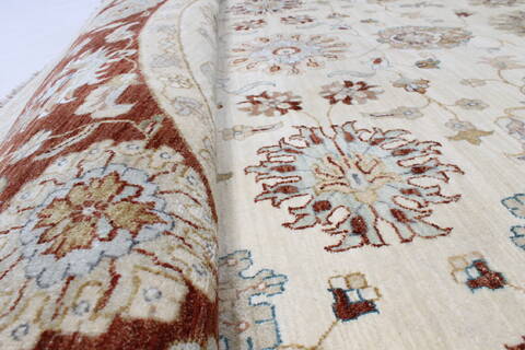 Chobi Beige Round Hand Knotted 81 X 82  Area Rug 250-26263 Image 9