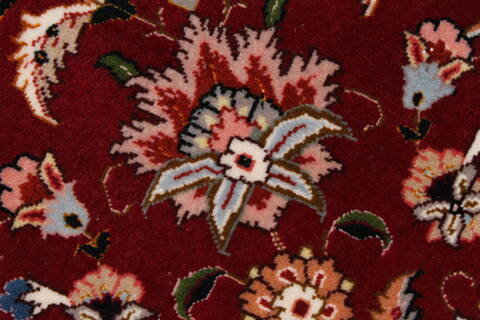 Tabriz Purple Round Hand Knotted 69 X 69  Area Rug 250-26268 Image 7