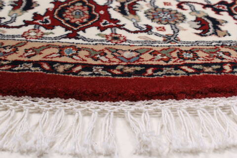 Bidjar Beige Round Hand Knotted 67 X 67  Area Rug 250-26270 Image 5