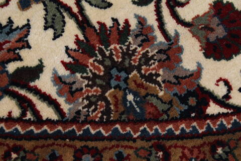 Tabriz Beige Round Hand Knotted 80 X 80  Area Rug 250-26297 Image 7