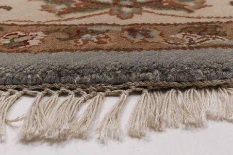 Herati Beige Round Hand Knotted 80 X 81  Area Rug 250-26299 Image 6