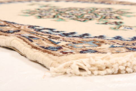 Nain White Hand Knotted 13 X 22  Area Rug 100-26334 Image 1