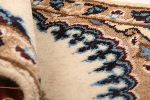 Nain White Hand Knotted 13 X 22  Area Rug 100-26334 Image 3