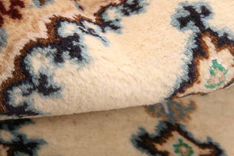 Nain White Hand Knotted 14 X 20  Area Rug 100-26348 Image 2