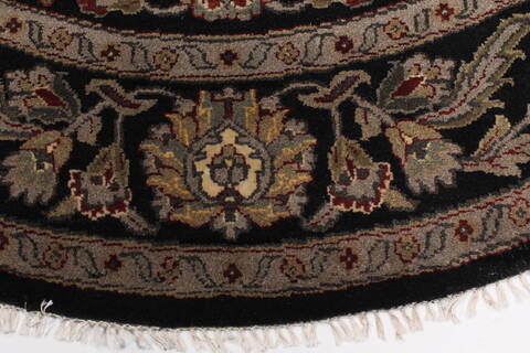 Agra Beige Round Hand Knotted 78 X 79  Area Rug 250-26371 Image 3