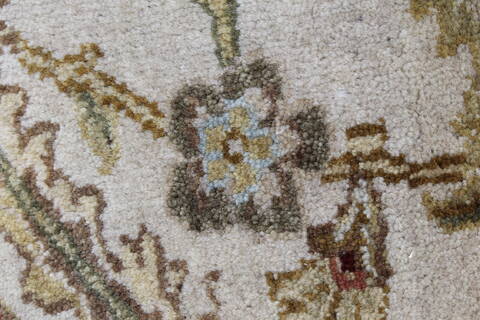 Kashmar Beige Round Hand Knotted 80 X 80  Area Rug 250-26455 Image 1