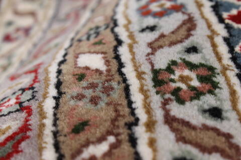 Mahi Beige Round Hand Knotted 82 X 82  Area Rug 250-26503 Image 8