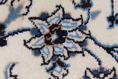 Tabas Blue Round Hand Knotted 80 X 80  Area Rug 250-26512 Image 8
