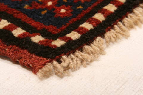 Kazak Red Hand Knotted 49 X 78  Area Rug 100-26566 Image 1