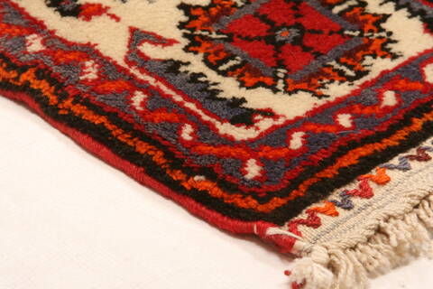 Baluch White Hand Knotted 41 X 69  Area Rug 100-26570 Image 9