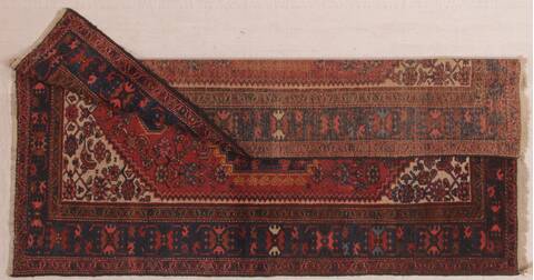 Zanjan Red Hand Knotted 44 X 611  Area Rug 400-26684 Image 2