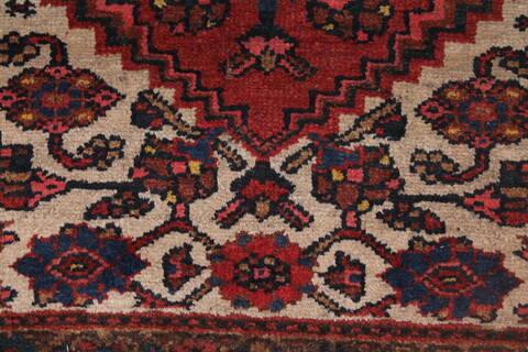 Zanjan Red Hand Knotted 44 X 611  Area Rug 400-26684 Image 7