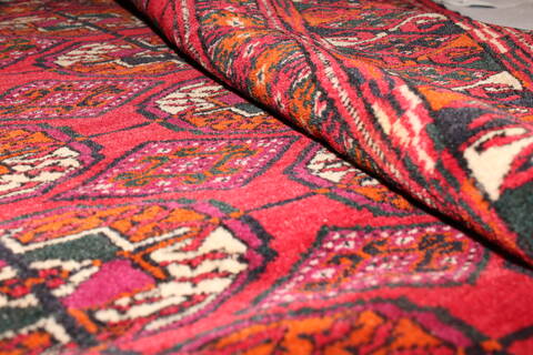 Turkman Red Hand Knotted 33 X 40  Area Rug 400-26685 Image 10