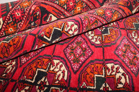Turkman Red Hand Knotted 33 X 40  Area Rug 400-26685 Image 5