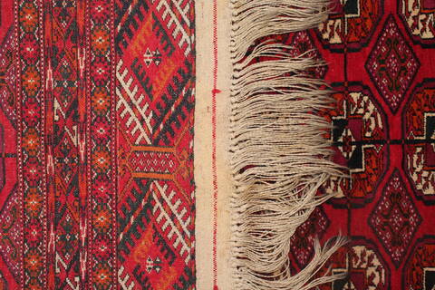Turkman Red Hand Knotted 33 X 40  Area Rug 400-26685 Image 9