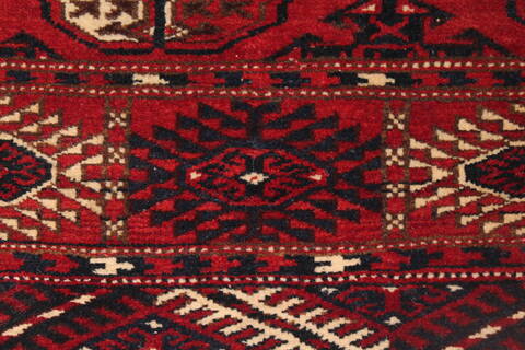 Turkman Red Hand Knotted 37 X 58  Area Rug 400-26686 Image 9
