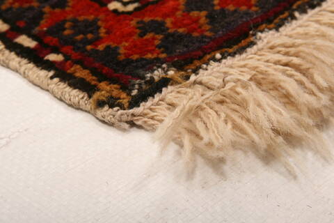 Shirvan Red Hand Knotted 32 X 53  Area Rug 100-26770 Image 7