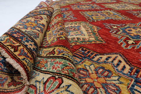 Kazak Red Hand Knotted 510 X 710  Area Rug 250-26815 Image 1