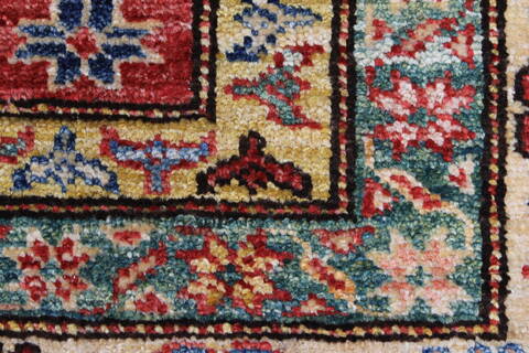 Kazak Red Hand Knotted 510 X 710  Area Rug 250-26815 Image 9