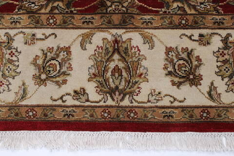 Kashan Beige Hand Knotted 55 X 82  Area Rug 250-26829 Image 4