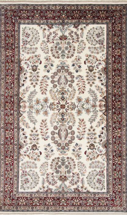 Isfahan White Hand Knotted 50 X 81  Area Rug 250-26864 Image 0