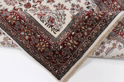Isfahan White Hand Knotted 51 X 83  Area Rug 250-26865 Image 1