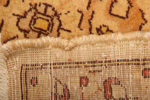 Sarouk Beige Hand Knotted 41 X 57  Area Rug 100-26872 Image 7